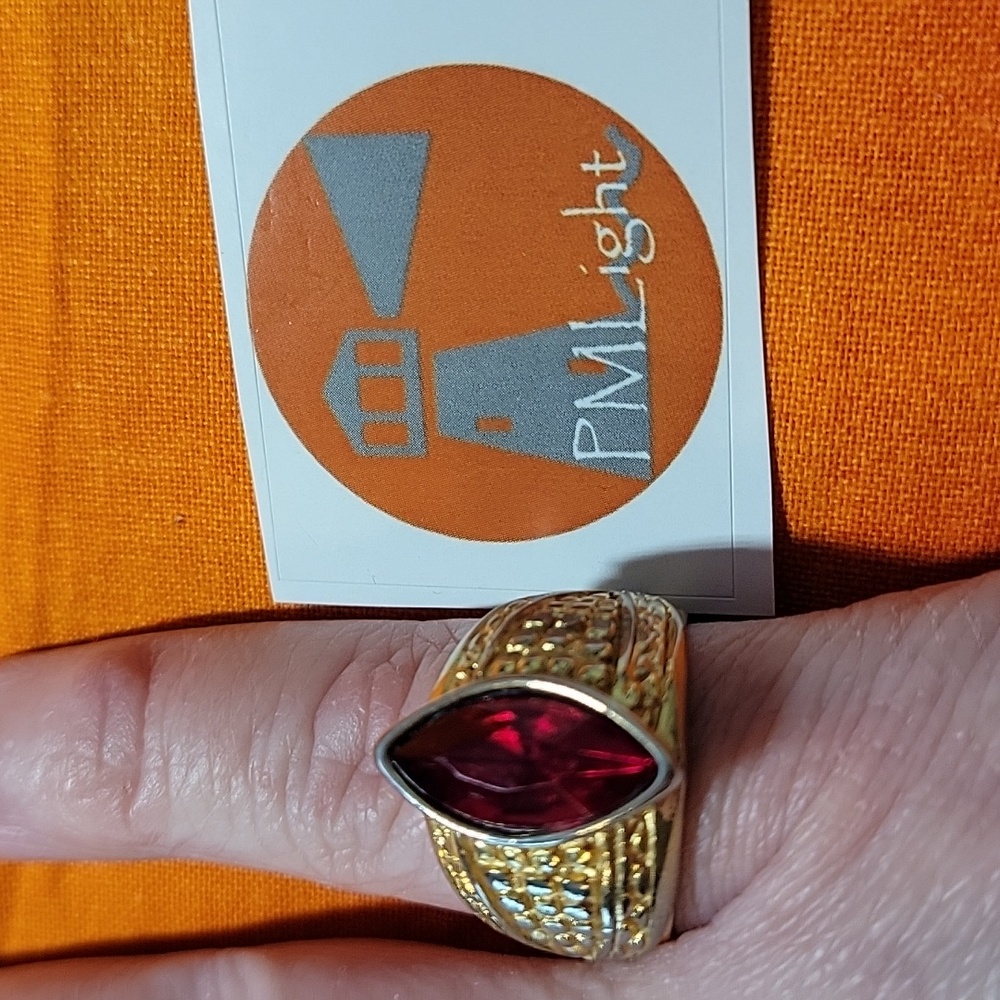 Red Marquise Stone Ring Gold 18k GEA